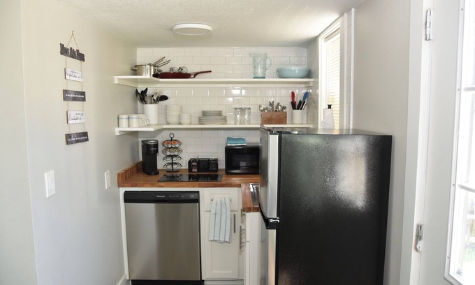 Tow Cabin | Peaceful Ranch Getaway near Llano, TX - Tiny Home #2