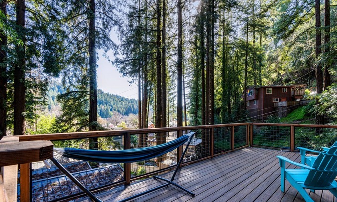 Rio Nido Cabin | Peaceful Redwood Hideaway - Hot Tub, Hammock, Walk to Russian River and Downtown