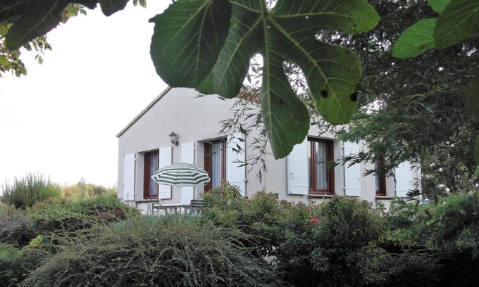 La Tranche-sur-Mer House | Peaceful Retreat with Spacious Yard Near Town & Beach
