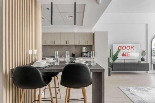 Dubai Sports City Apartment | Peaceful Studio Apartment at Frankfurt Tower in Sports City