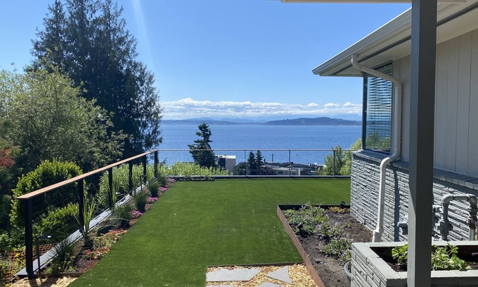 Alki House | Peaceful View Home with a Cozy Modern feel walking distance to the beach