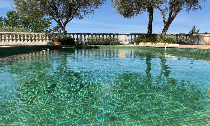 Mouans-Sartoux Villa | Peaceful w Amazing Views, Aircon & Heated Salt Water Pool nr Valbonne & Mougins
