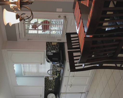 Dalton Apartment | Peacock Alley - Condo