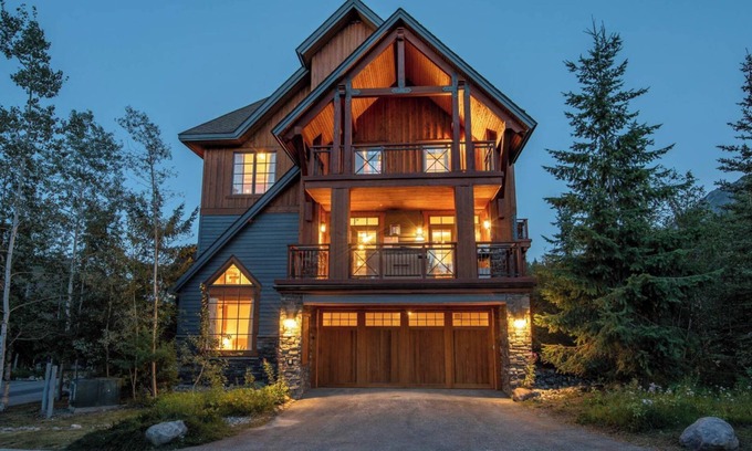 Golden House | Peak & Pine: 4-bedroom mountain townhouse at Kicking Horse Mountain Resort