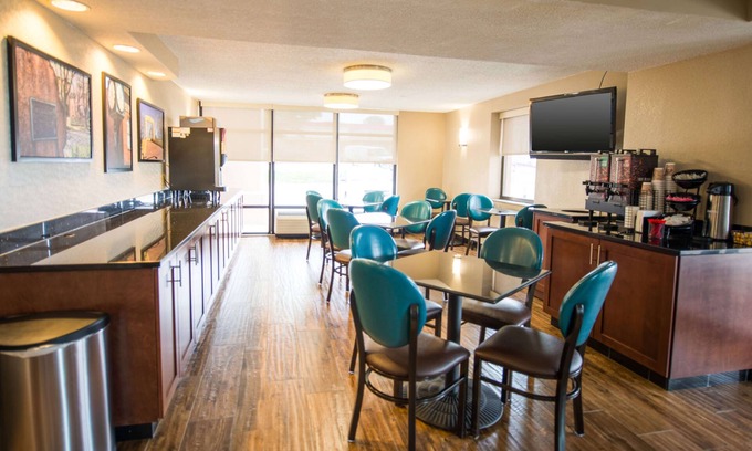 Cape Girardeau Hotel | Pear Tree Inn Cape Girardeau Near the Medical Center
