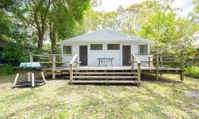 Pearl Beach House | Pearl Beach House - 2 min to sand & sea - 2 semis