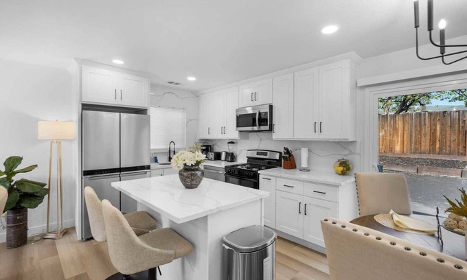 East San Jose House | Pearl Haven Retreat on Lochner Dr #42069