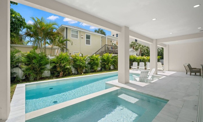 Clearwater Beach House | Pearl House at The Gemma