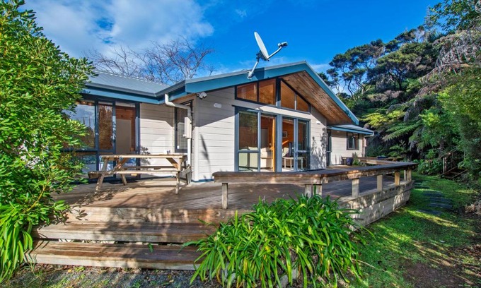 Mangawhai Heads House | Pearl Retreat - Mangawhai Heads Holiday Home