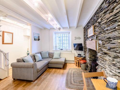 Aberdovey House | Pebble Cottage