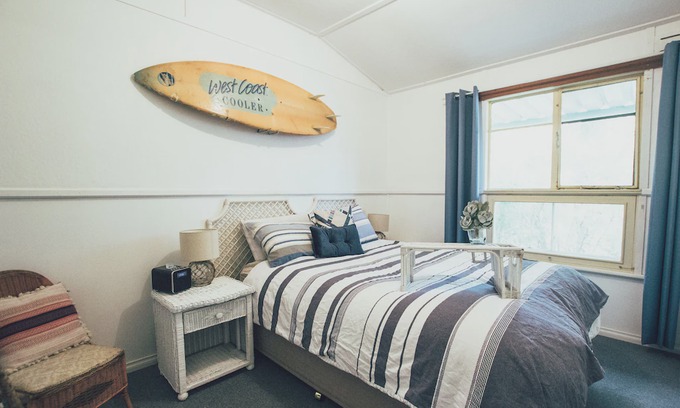 Port Elliot Cottage | Pebble Cottage Port Elliot Pet Friendly