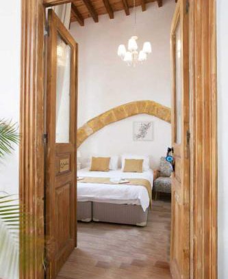 Yenisehir House | Pedieos Guest House