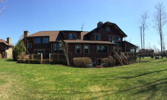 Clymer Condo | Peek'n Peak Clubhome - the Ultimate in Luxury Accommodations