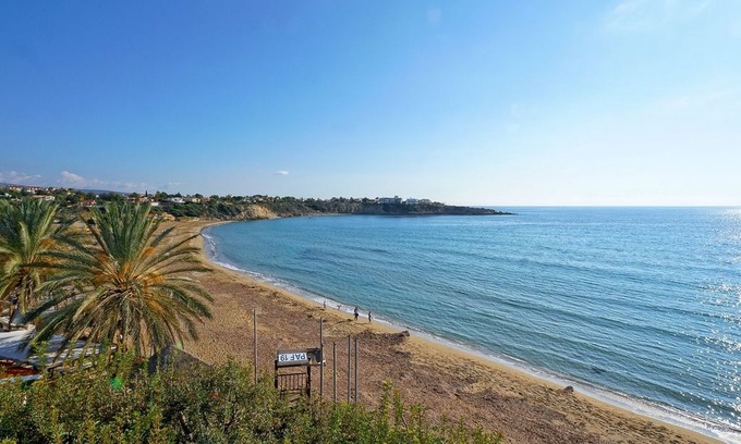 Pegeia Villa | Pegeia Villa, Sleeps 8 with Pool, Air Con and WiFi