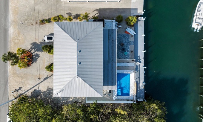Marathon House | Pelagic Retreat POOL Excellent Boating Access Vaca Cut & Gulf Updated 2 Bedroom