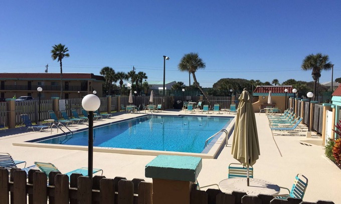 Crescent Beach Condo | Pelican Inlet A104 Charming Condo Near Crescent Beach & Matanzas River