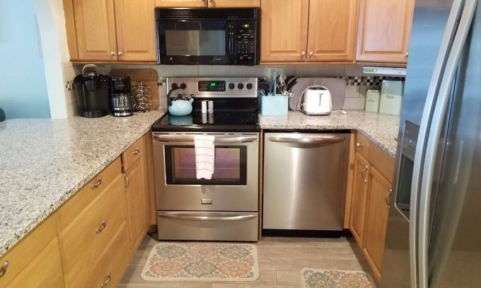 Crescent Beach Condo | Pelican Inlet B115