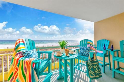Fort Walton Beach Apartment | Pelican Isle 215 The Emerald Spritz