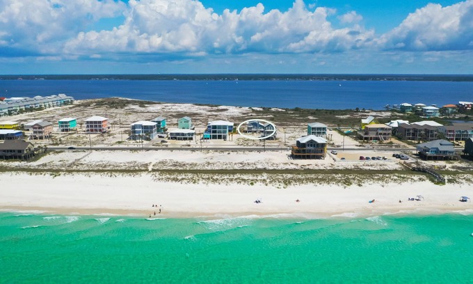 Navarre Beach House | Pelican Landing Navarre Beach