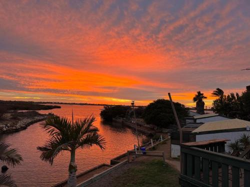 Babbage Island Apartment | Pelican Point Waterfront Resort