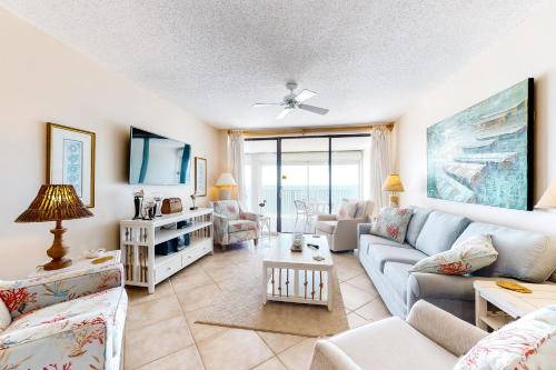 Orange Beach Apartment | Pelican Pointe 1002