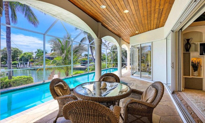Marco Island House | Pelican's Perch