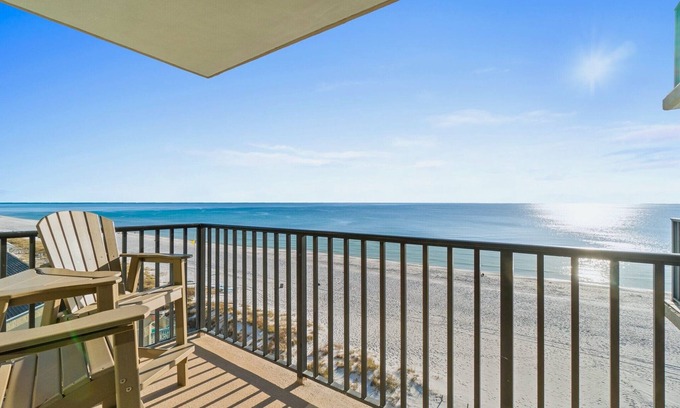 Gulf Lagoon Beach Condo | Pelican Walk 704 Pet Friendly Beach Front Condo!
