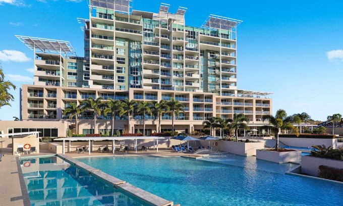 Pelican Waters Resort | Pelican Waters Golf Resort Sunshine Coast