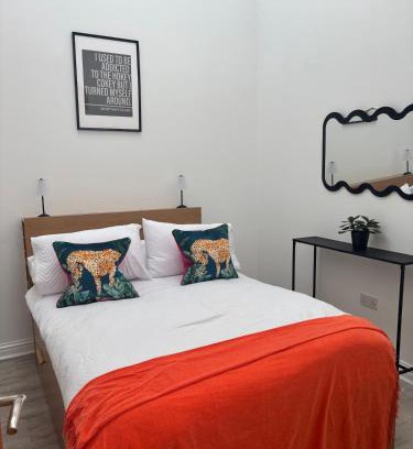 Saint Paul's Apartment | Pembroke Court Apartment