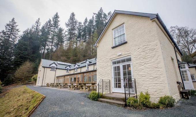 Rhayader Bed & Breakfast | Penbont House