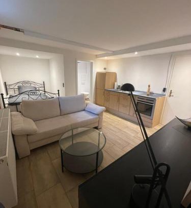 Holzen Apartment | Pendler Montagewohnung