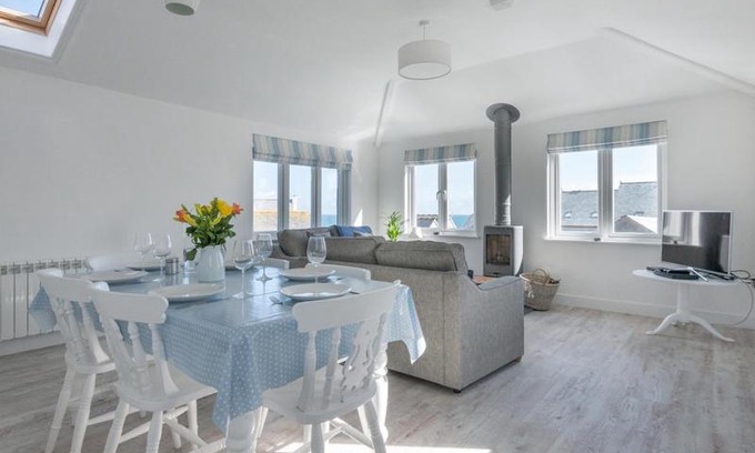 Port Isaac House | Pendragon House