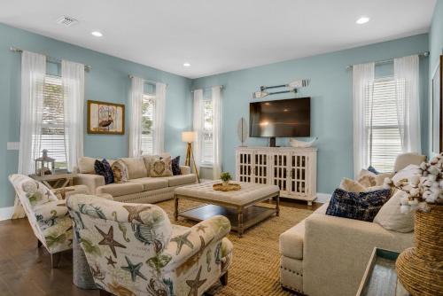 Miramar Beach House | Penelope Palms