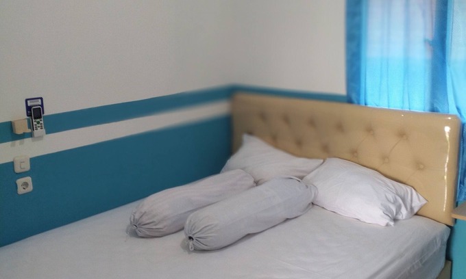 Paiton Hotel | Penginapan Banyu Biruku