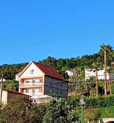 Redondela House | Pensión O Regato
