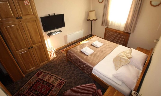 Old Town Bed & Breakfast | Pensión Stari Grad Sarajevo