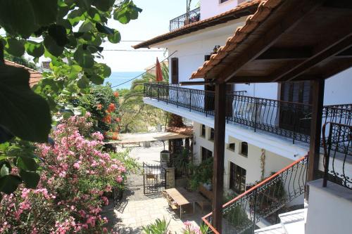 Potos House | Pension Aldebaran