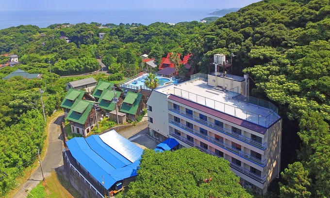 Shirahama House | Pension Bigfisher Club