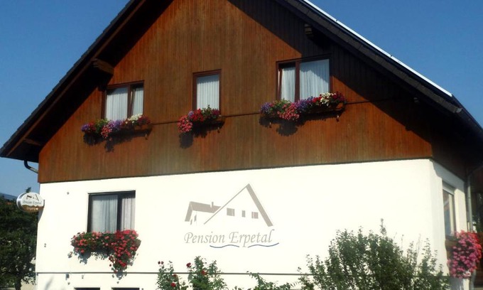 Oelshausen House | Pension Erpetal