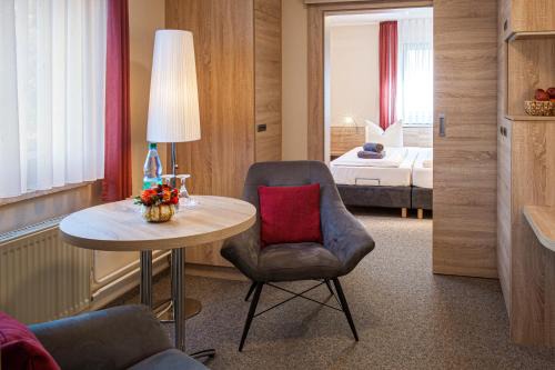 Barenfels House | Pension Hotel Sartor