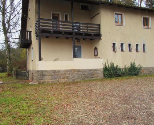 Luhe-Wildenau House | Pension Jägerschenke