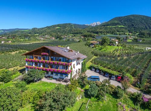 Schenna House | Pension Laurin