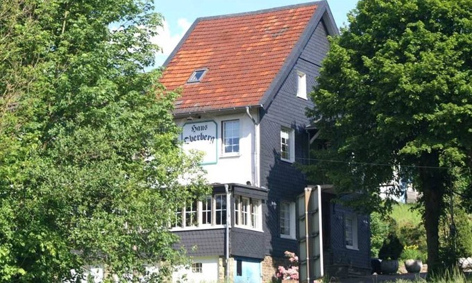Lindlar Cottage | Pension Oberberg - Guest Room