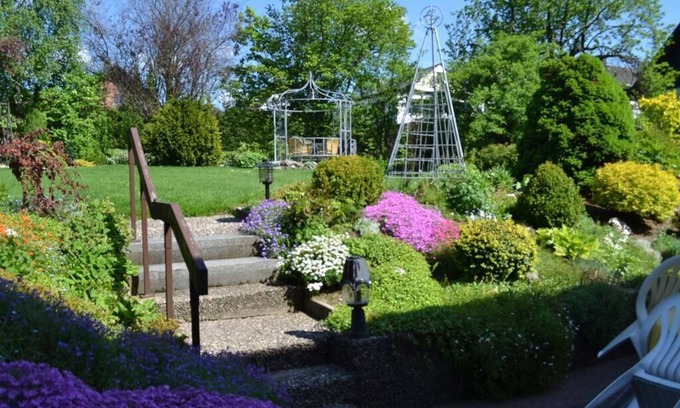 Usseln House | Pension Robin Hood