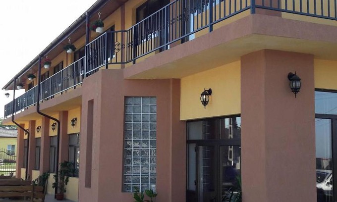 Tomsani House | Pensiunea EL CLASICO PRAHOVEAN