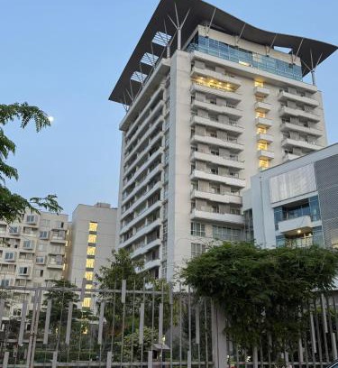 Lahore Apartment | Penta Square Executive Furnished Apartments - DHA Lahore