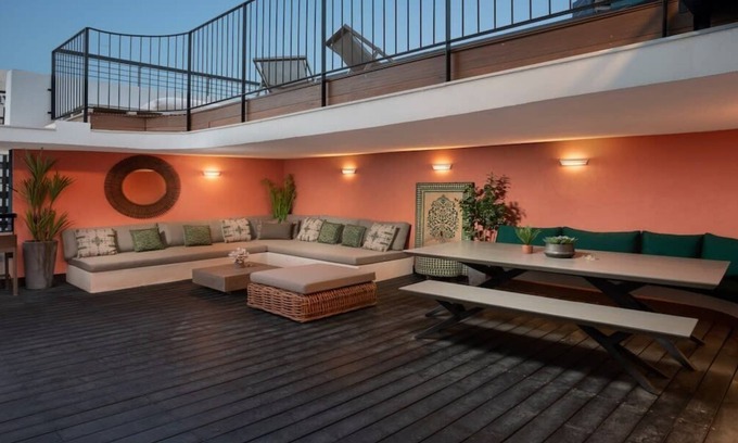 Tel Aviv Apartment | Penthouse 3BR near Rothschild bd. by HolyGuest