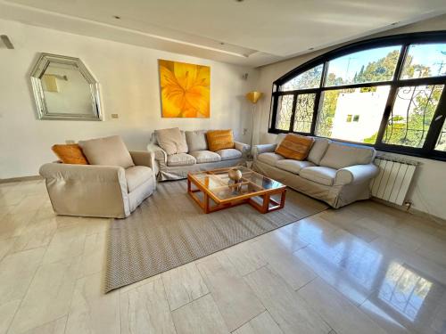 Kiryat Shmuel Apartment | Penthouse 5 BedRooms Best Location