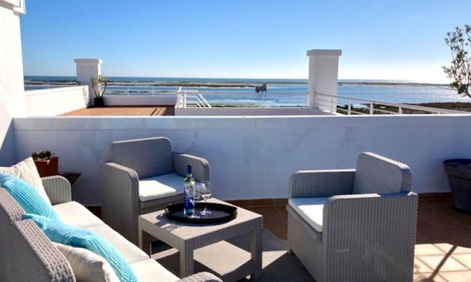 Fuseta House | Penthouse apartment with sea view