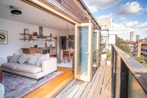 Whitechapel Apartment | Penthouse at The Old Tea Factory